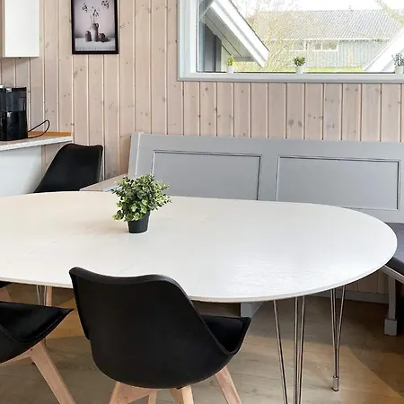 8 Person In Borkop-by Traum * Børkop